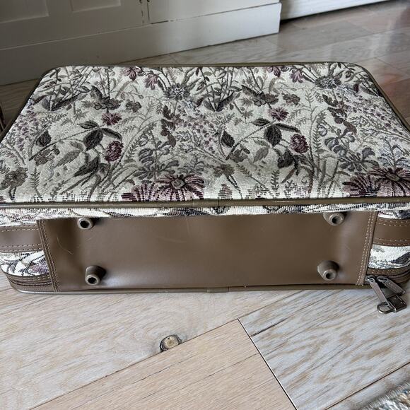 3 Piece Jordache Tapestry Vintage Luggage Set EUC Checked,Carry On, Personal 80s - Picture 15 of 16